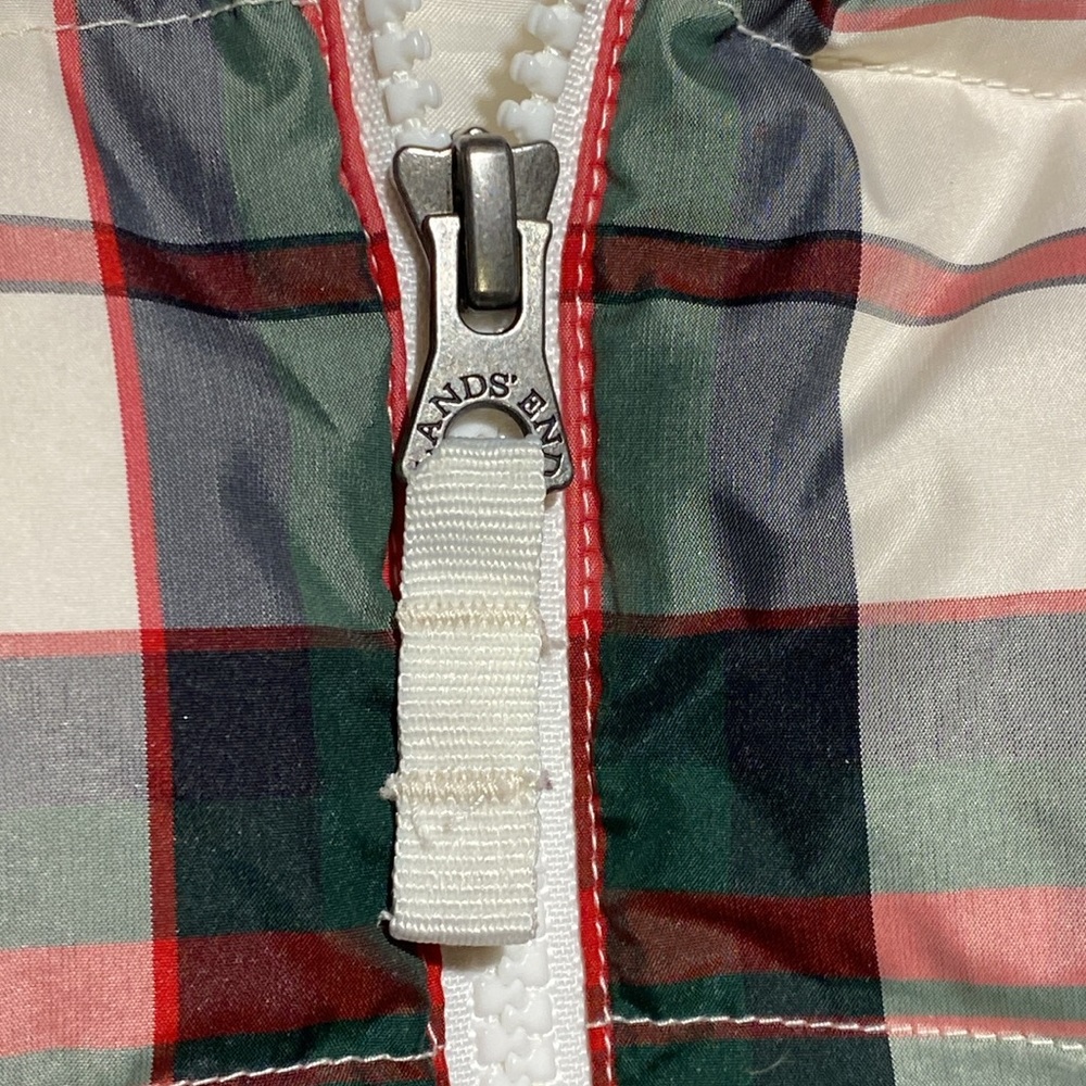 Plaid, women’s, super cute puffer vest, size small. New, but no tags. - Picture 3 of 5